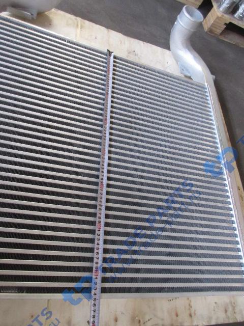 Реальная фотография интеркулер c7h max