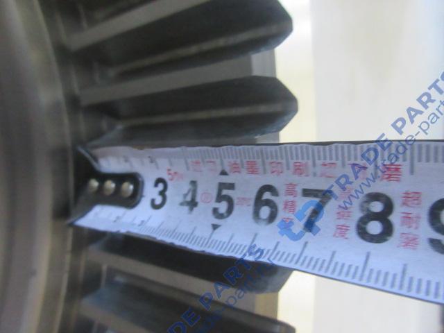 Реальная фотография шестерня бортового редуктора  67 зуб, 61 шл, 4 сателлита xcmg zl50g