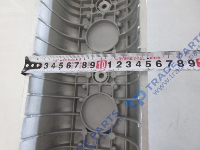 Реальная фотография крышка клапанов 338-1003021 yc6b125 338-1003206а