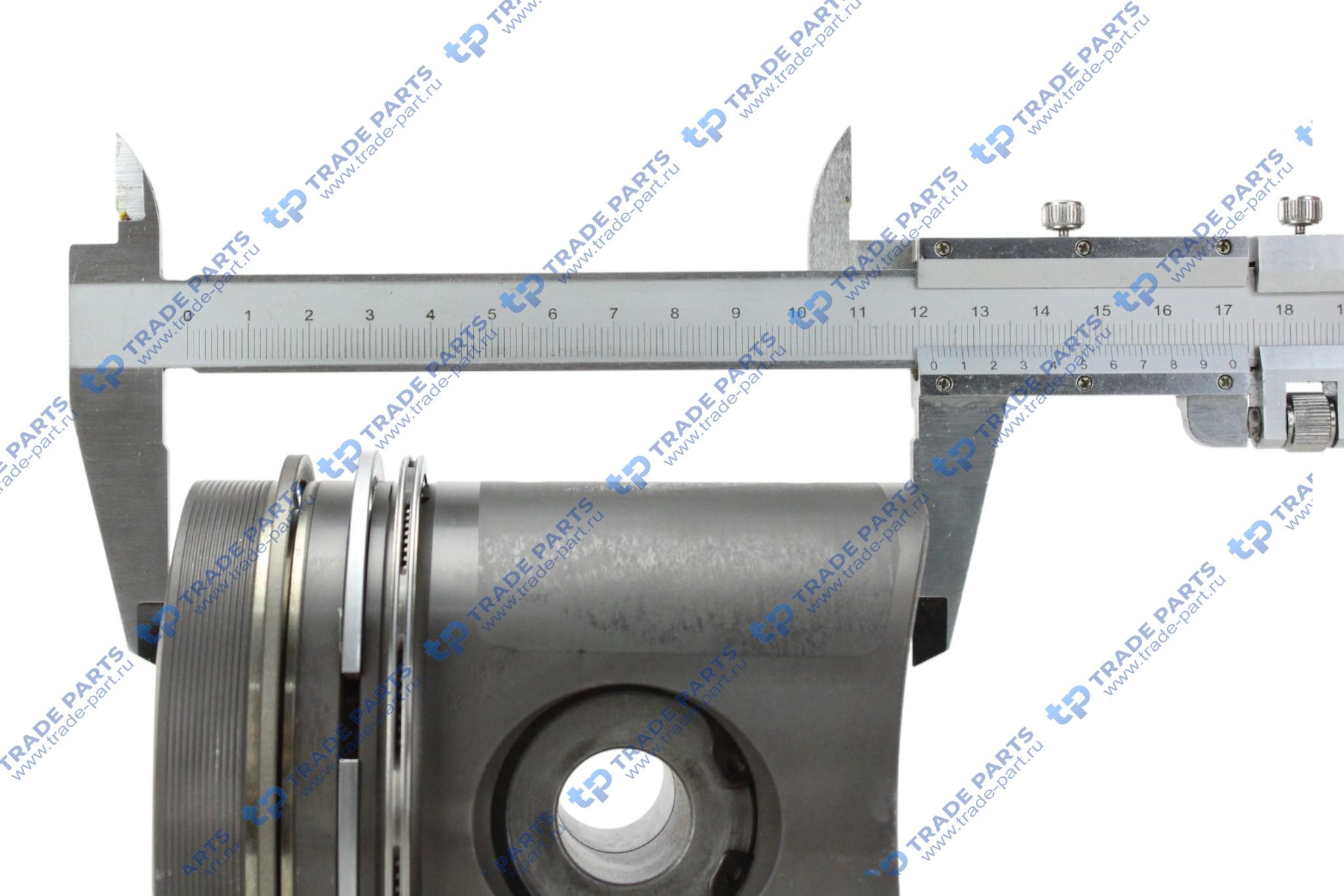 Реальная фотография поршень в сборе deutz bf 4l/6l 913 d102.0