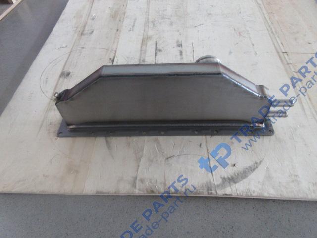 Реальная фотография теплообменник наддувочного воздуха 3924731 (3914502, 3907170, 3904308) - 6ст