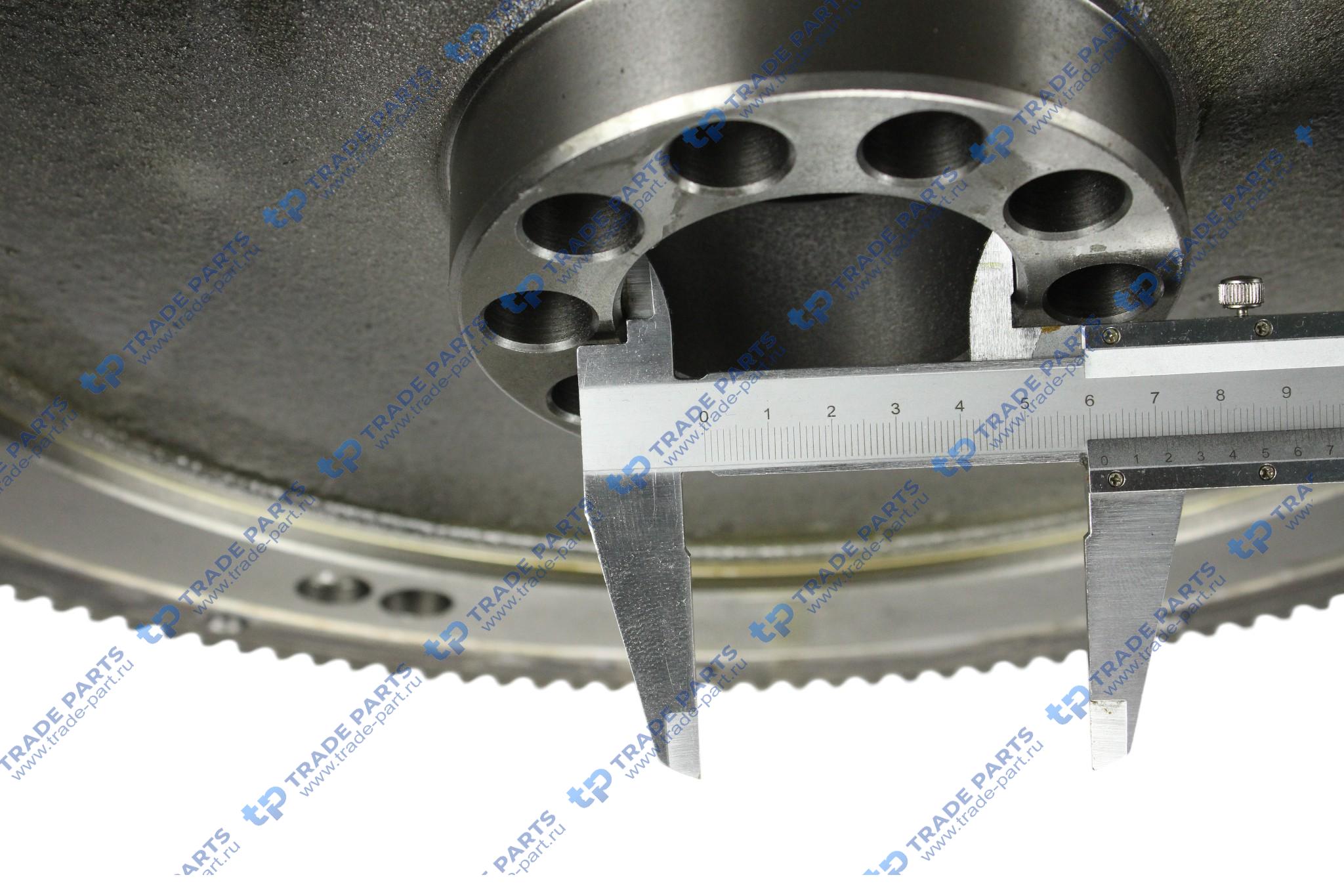 Реальная фотография маховик с венцом z160 d475/420 man, mb om403/421/422