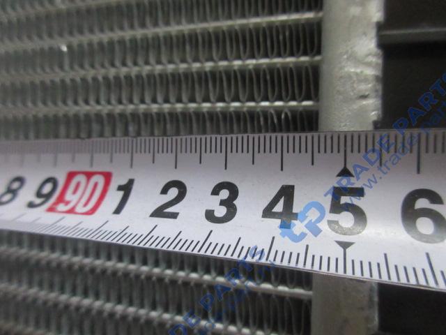 Реальная фотография радиатор sitrak c7h max охлаждения двигателя (с интеркулером)