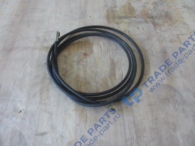 Шланг к датчику давления масла в двигателе L=3500 CDM855 LG853.15.36