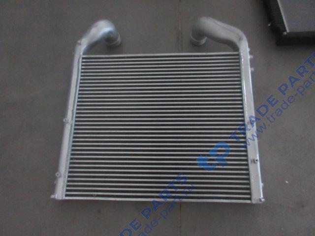 Реальная фотография радиатор+интеркулер системы охлаждения t5g\sitrak mc11