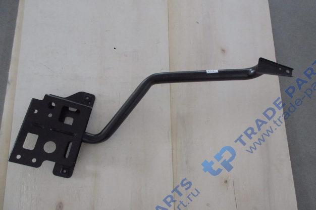 Реальная фотография кронштейн бампера верхний правый faw j6 6х4
