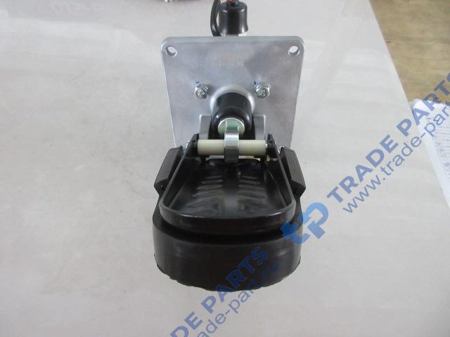 Реальная фотография педаль тормоза с тормозным клапаном (xm60d-3514002) cdm