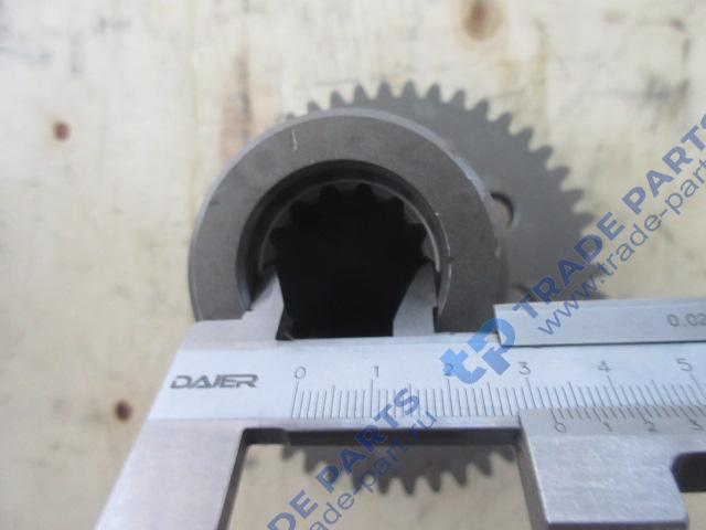 Реальная фотография вал шестерня привода насоса кпп 14 шлицов 49 зубов