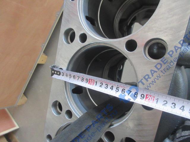 Реальная фотография блок цилиндров двигателя mc11 mc13 sitrak