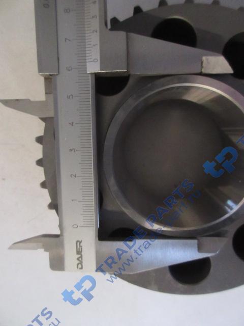 Реальная фотография шестерня вала коленчатого задняя sitrak mc11/mc13