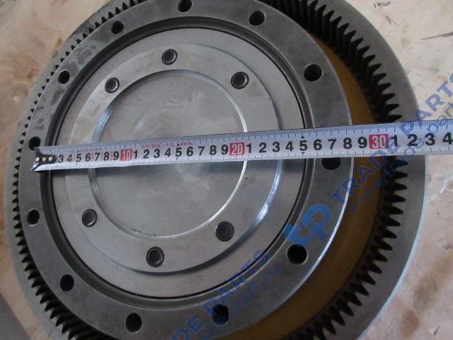 Реальная фотография бортовой фрикцион поворота в сборе shantui sd22