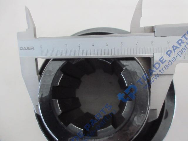 Реальная фотография фланец хвостовика редуктора 180x4 с насечкой h=90 крупный шлиц z=8