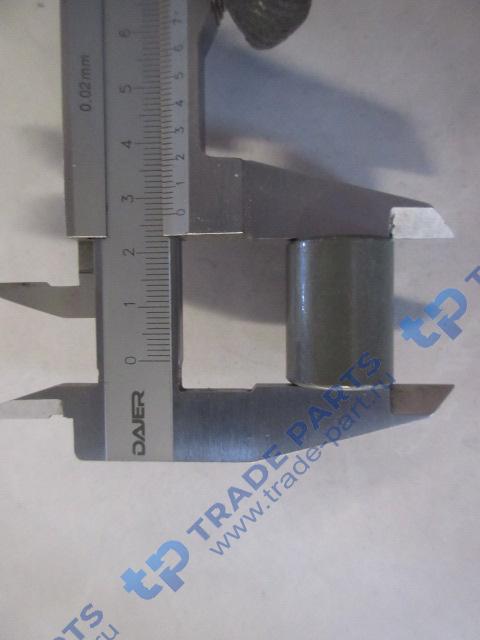 Реальная фотография втулка упорная крепления кронштейна рессивета howo t5g, sitrak c7h