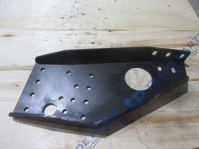 Реальная фотография кронштейн задней нижней защиты левый faw j6 качество о