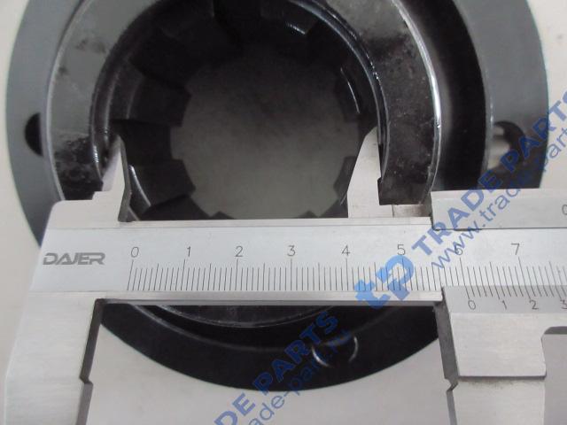 Реальная фотография фланец хвостовика редуктора 180x4 с насечкой h=65 крупный шлиц z=8 199014320154/az9128320014