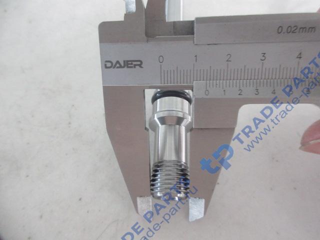 Реальная фотография штуцер форсунки