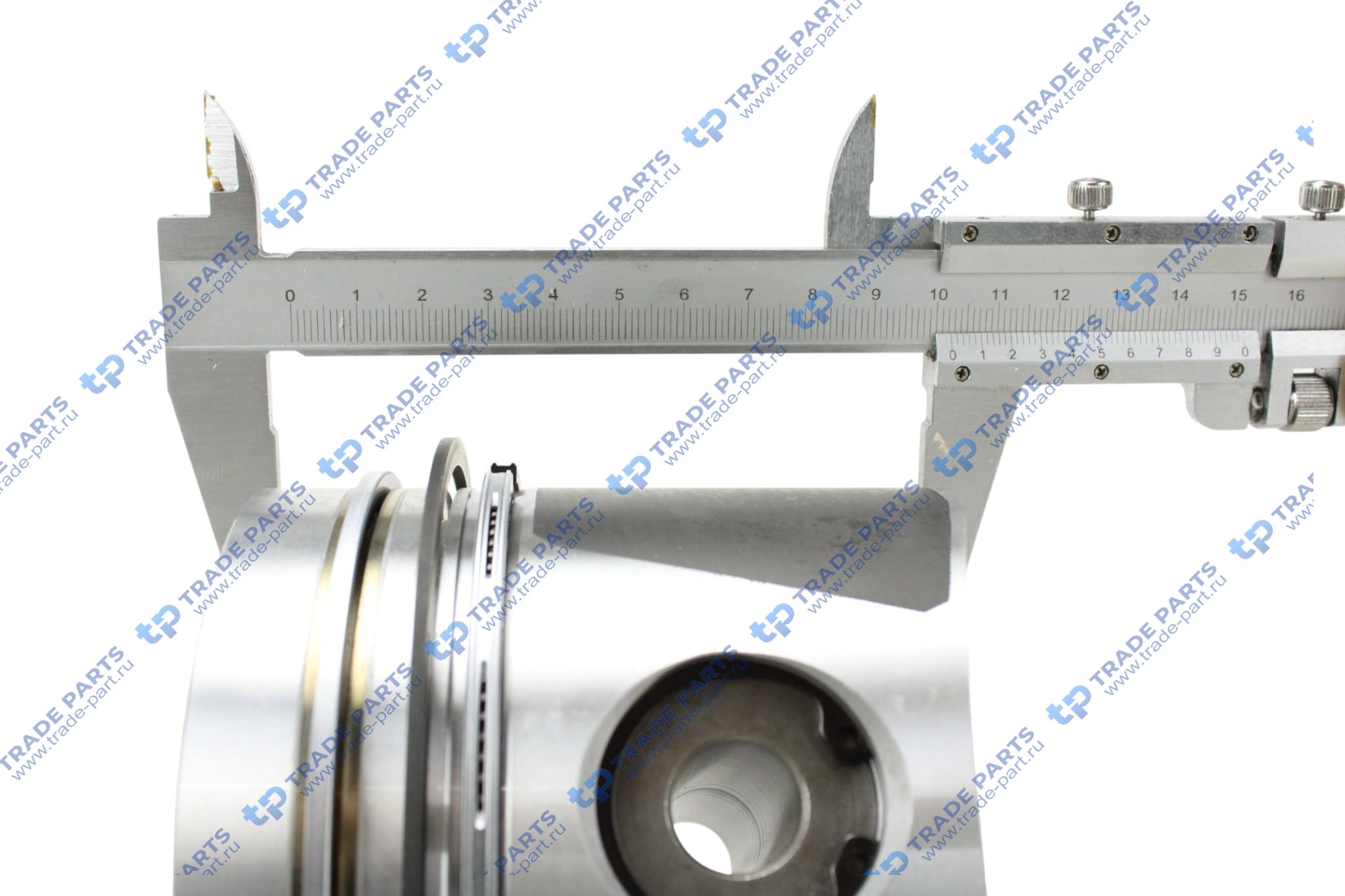 Реальная фотография поршень deutz td226-b d105.0