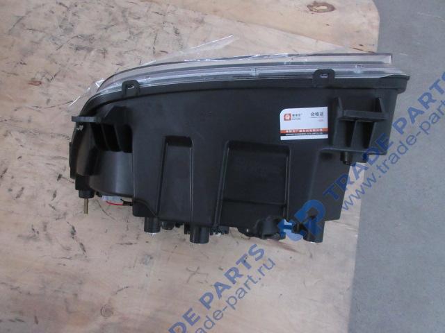 Реальная фотография фара левая передняя chenglong h7