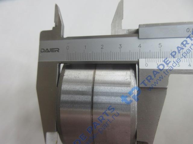 Реальная фотография втулка гидроцилиндра подъема отвала shantui