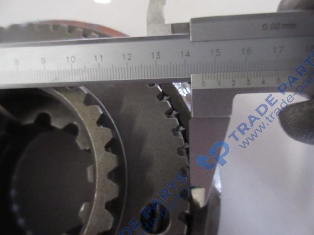 Реальная фотография синхронизатор 3/4 передачи z=30/11 кпп fuller