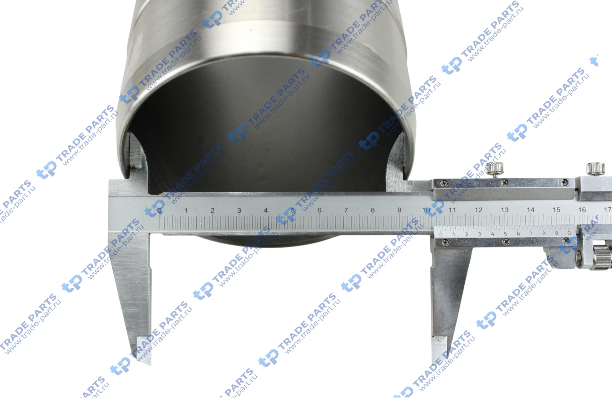 Реальная фотография гильза цилиндра deutz