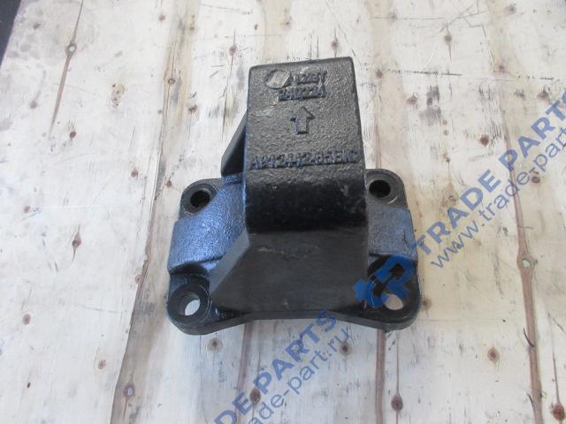 Реальная фотография кронштейн задней рессоры в сборе передний правый задний левый faw j6