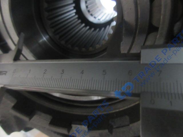 Реальная фотография редуктор заднего моста howo