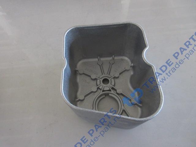 Реальная фотография крышка клапанная (с маслозаливной горловиной) качество о