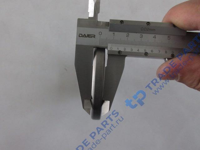 Реальная фотография сальник коленвала передний