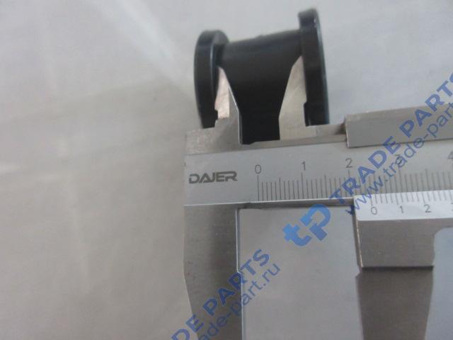 Реальная фотография втулка торсиона кабины пластик