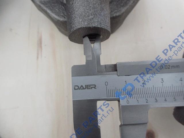 Реальная фотография коллектор выпускной (крайняя часть) shaanxi 612600111290