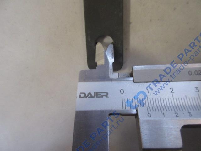 Реальная фотография кронштейн крепления жгута левой стойки howo t5g, sitrak c7h