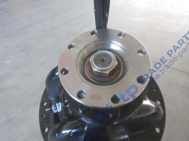 Реальная фотография редуктор передний zl50fv lw500fn(37/7,26шлиц) фланец 8 отв.d=180мм/45шл xcmg