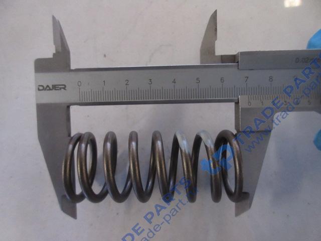 Реальная фотография пружина впускного/выпускного клапана sitrak mc11/mc13