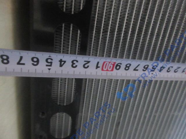 Реальная фотография радиатор sitrak c7h max охлаждения двигателя (с интеркулером)