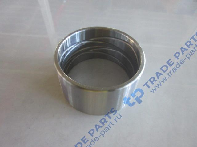 Реальная фотография втулка центральная коромысла