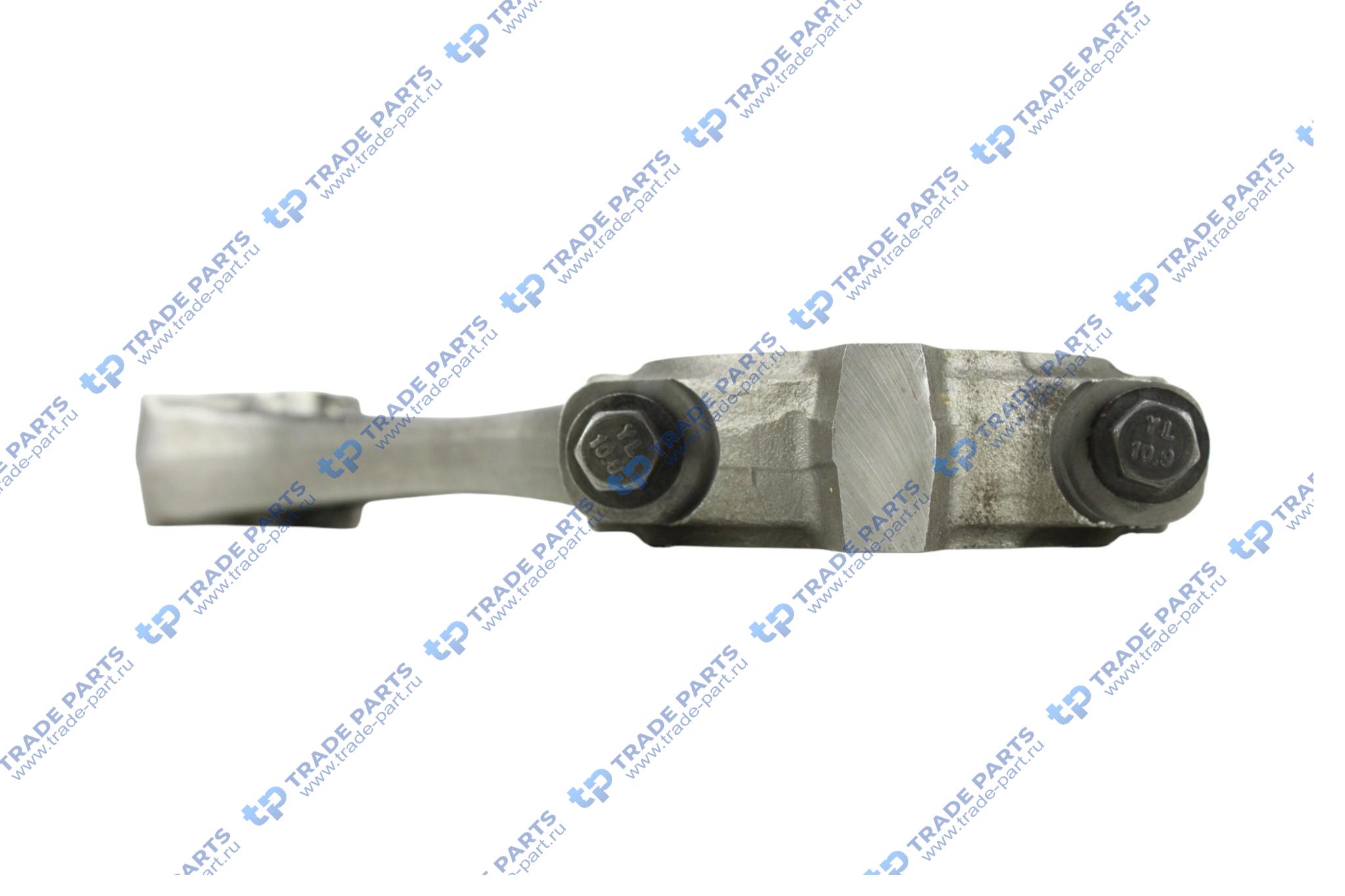 Реальная фотография шатун deutz 914