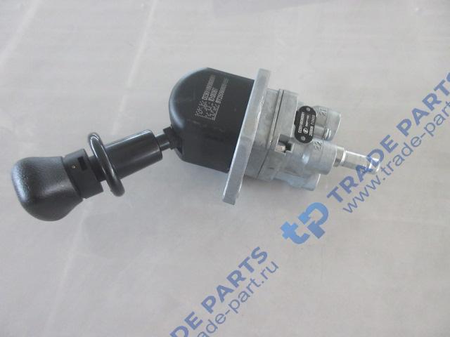 Кран ручного тормоза 3 выхода снизу F3000