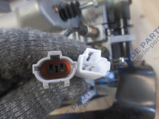 Реальная фотография тормозная педаль и педаль сцепления в сборе(педальный узел) faw j6 качество о