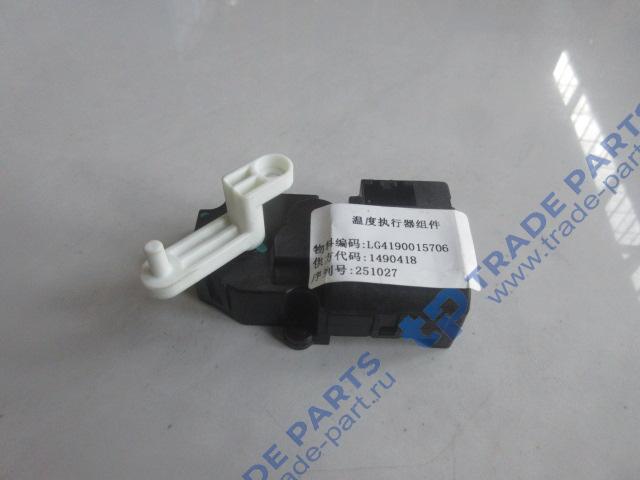 Реальная фотография блок управления отопителем кабины экскаватора sdlg e6210f, e6205f, e6225f, e6250f качество о