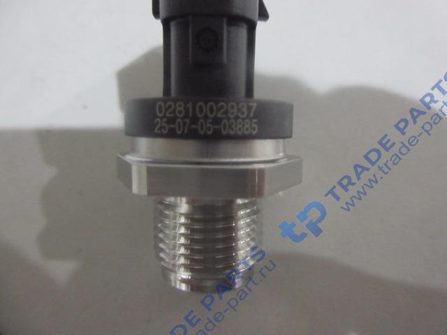 Реальная фотография датчик давления топлива в рампе mc11 t5g