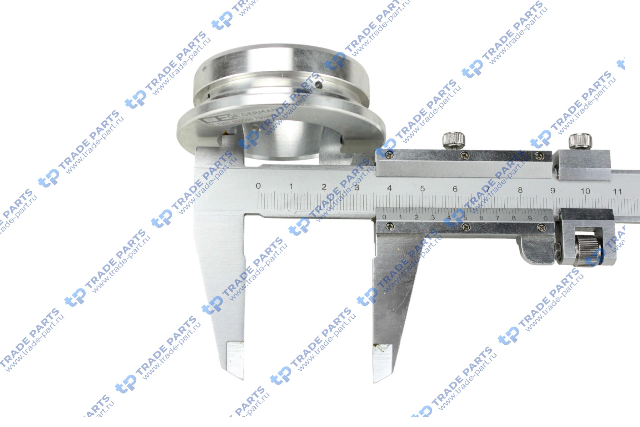 Реальная фотография фланец подшипника компрессора mb om501 la (541 132 01 45)