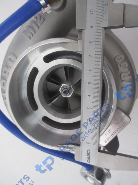 Реальная фотография тубокомпрессор d38-000-181