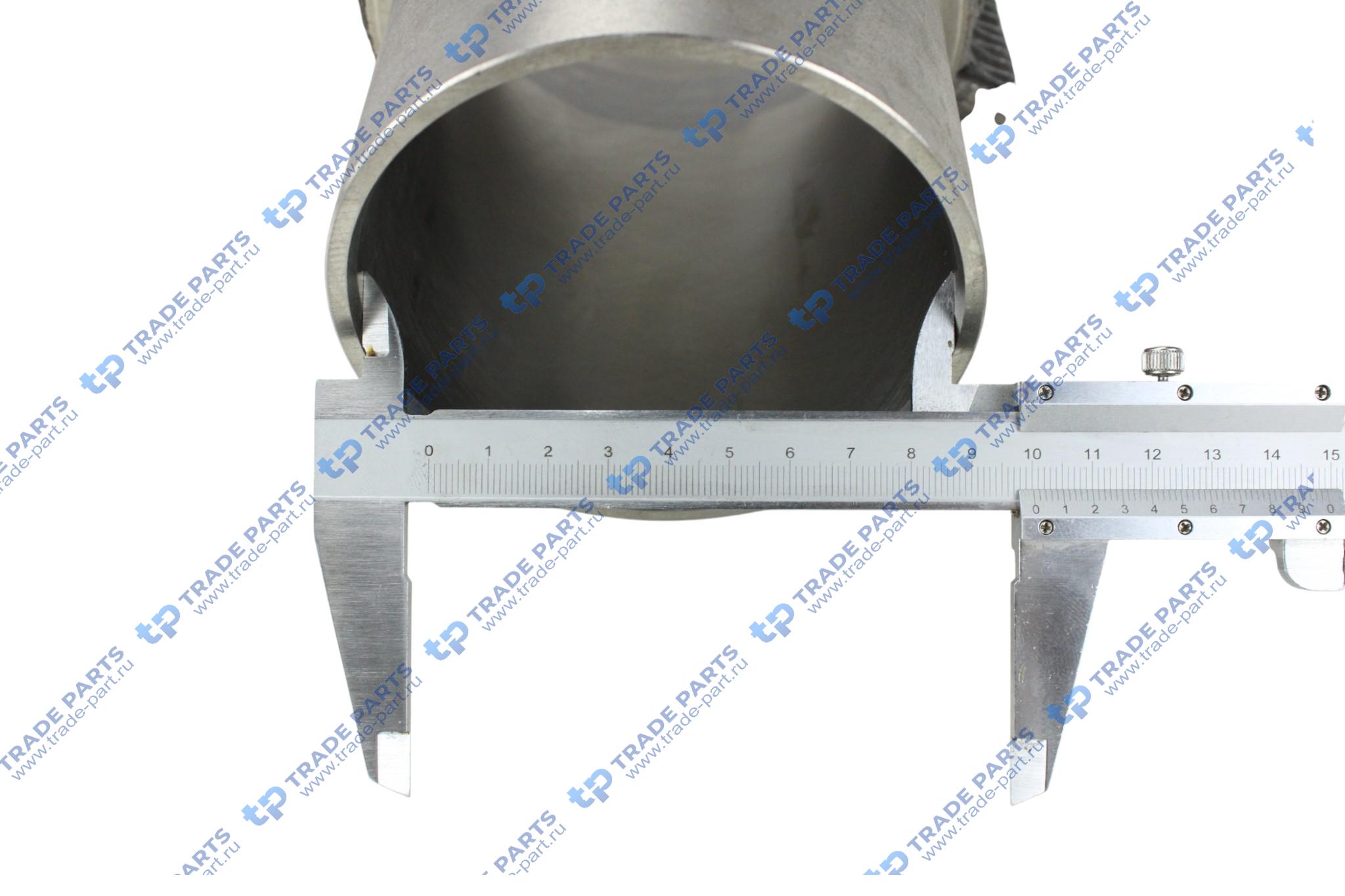 Реальная фотография поршнекомплект с гильзой deutz (f3-6l912d 1/68-)