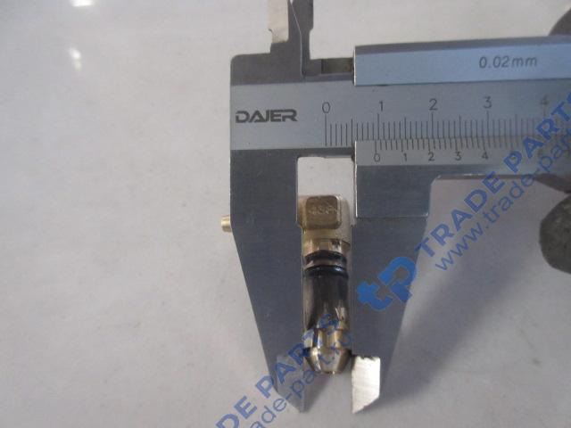 Реальная фотография штуцер г-образный n8/nw4 howo t5g, sitrak c7h