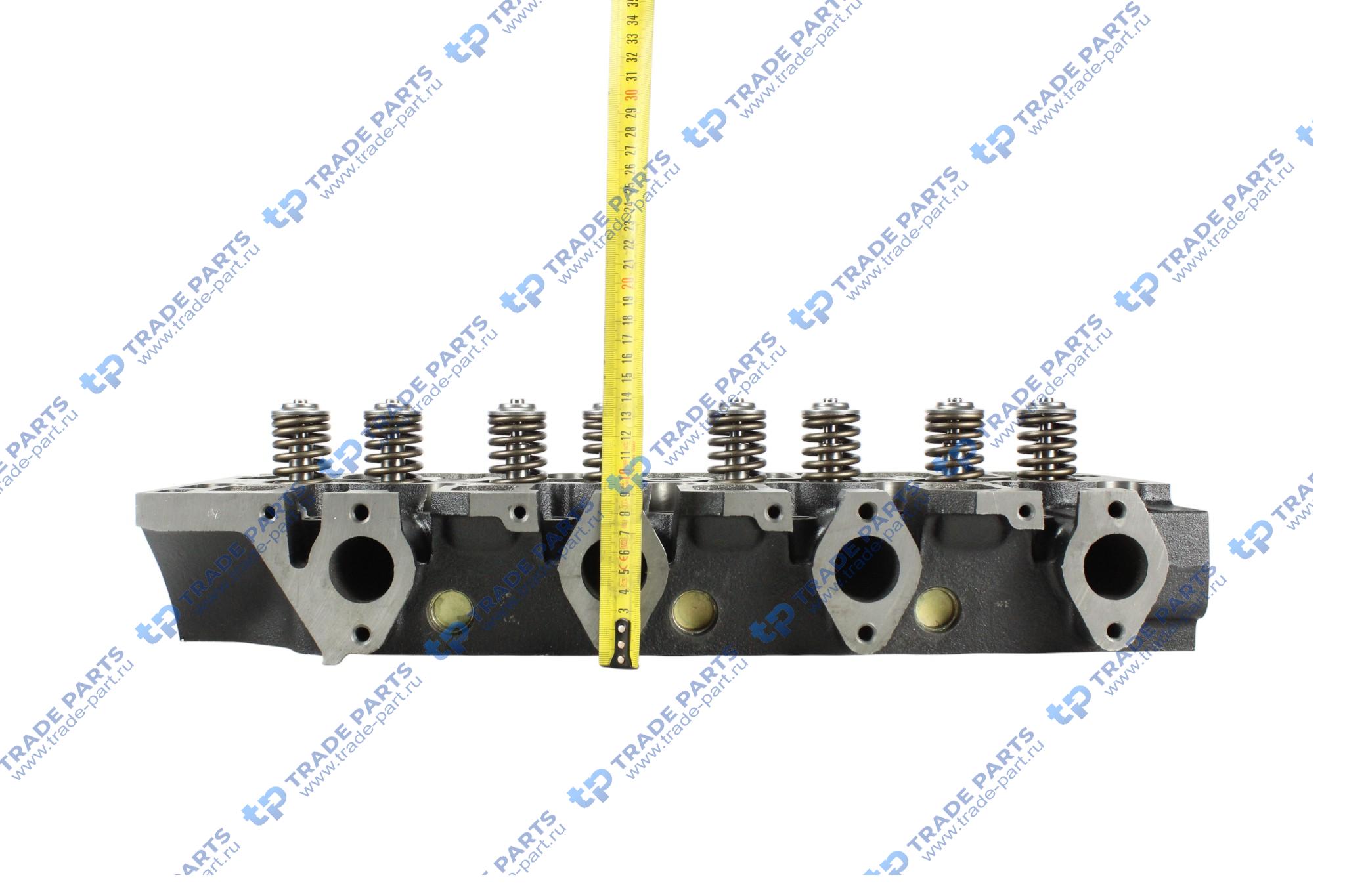 Реальная фотография головка блока цилиндров с клапанами deutz