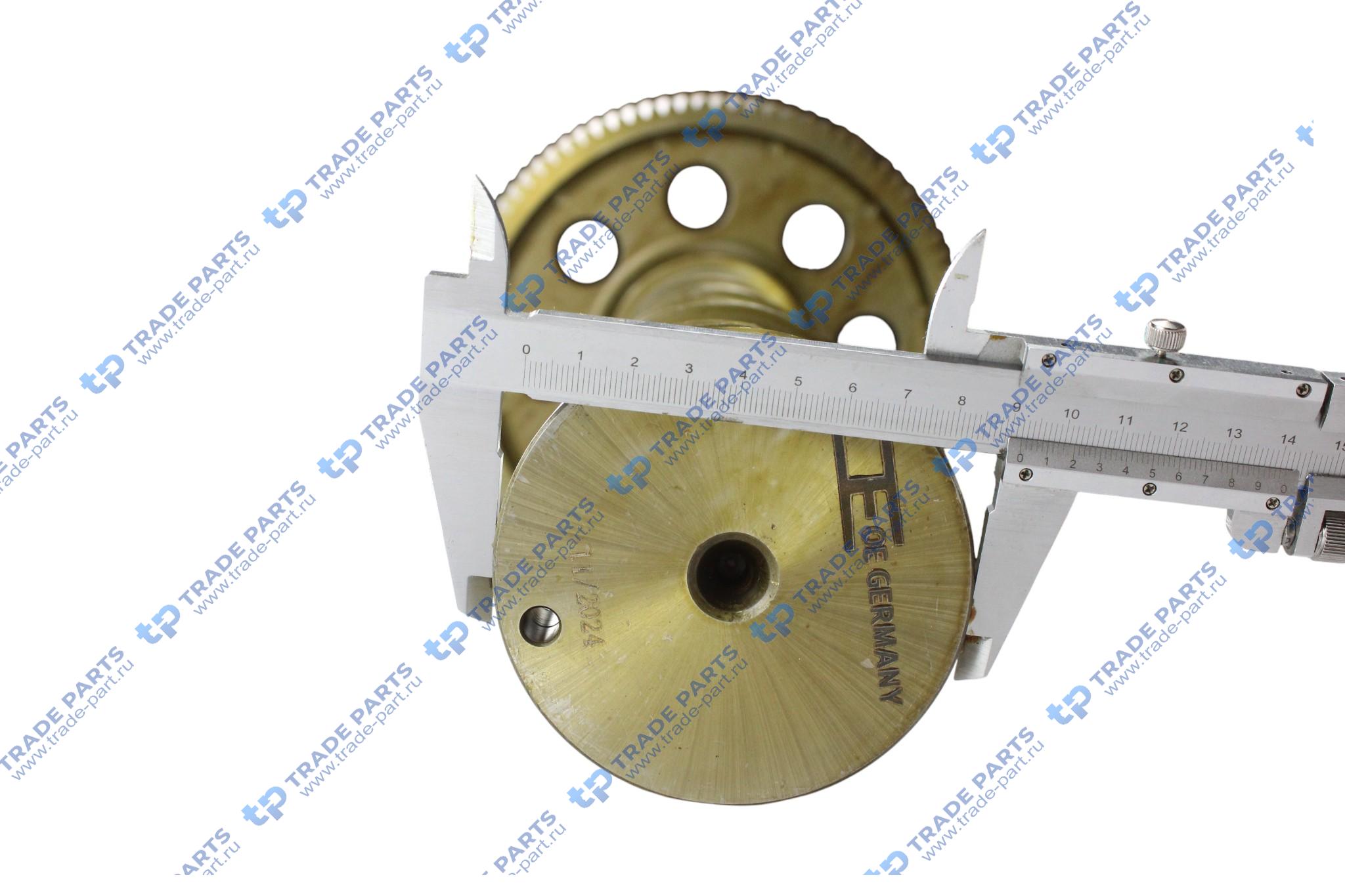 Реальная фотография распредвал с шестерней !v6 d130 mb om501la