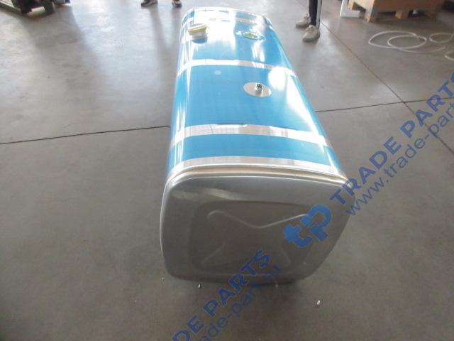 Реальная фотография бак топливный 600л в сборе с датчиком уровня топлива + крышка j6