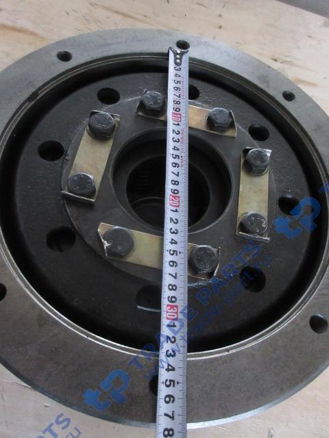 Реальная фотография бортовой фрикцион поворота в сборе shantui sd22