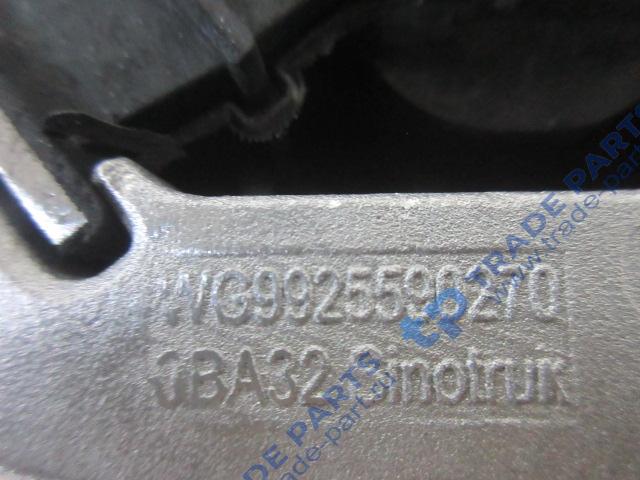 Реальная фотография подушка подвески двигателя передняя sitrak c7h